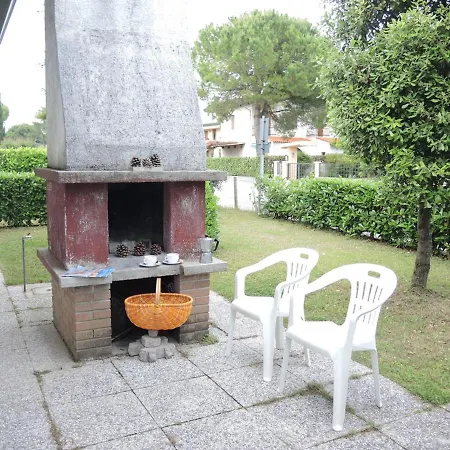 With Private Garden In - Beahost *