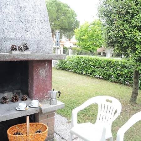 With Private Garden In - Beahost * Bibione